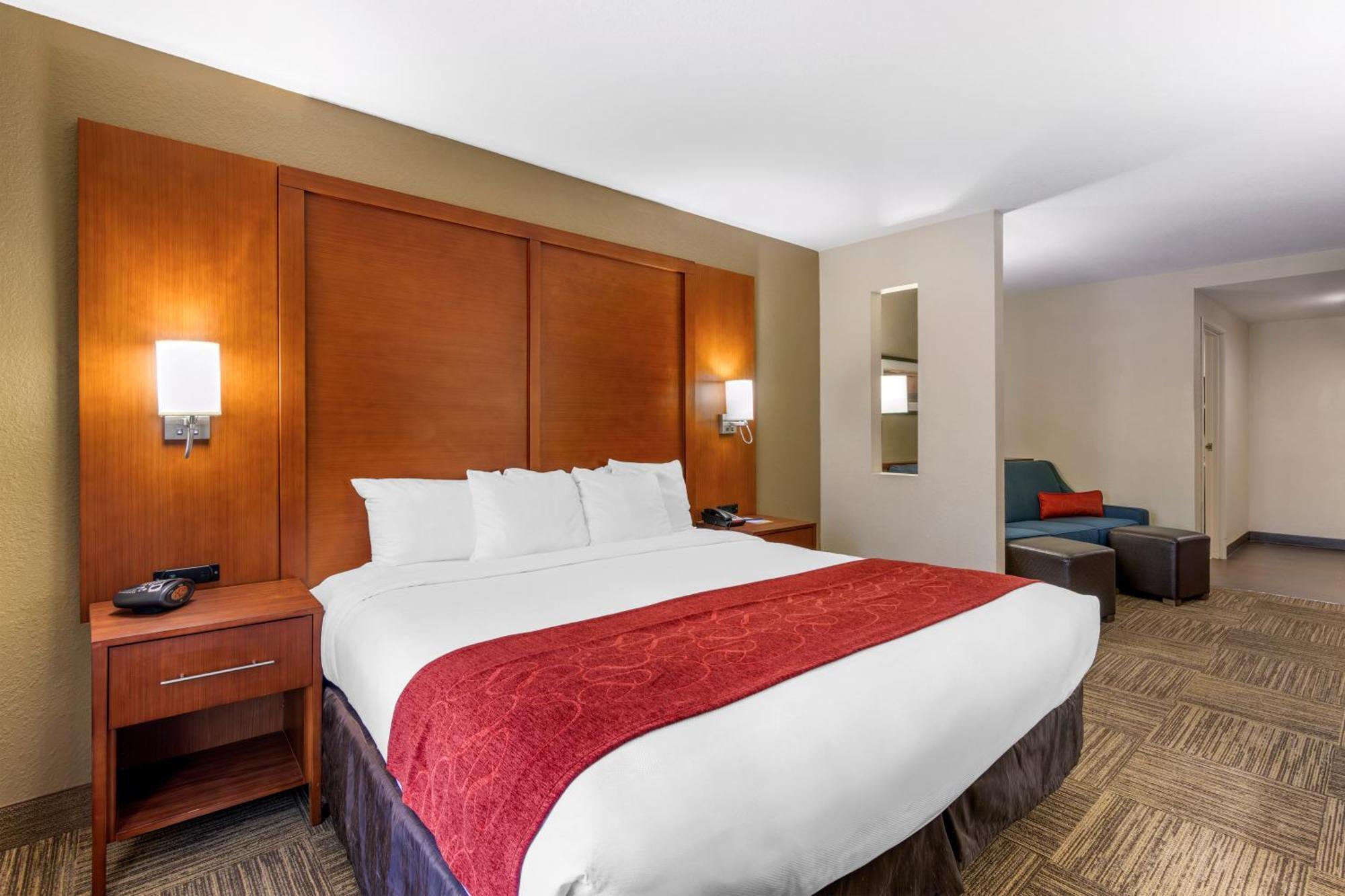 Comfort Suites Брансуик Экстерьер фото