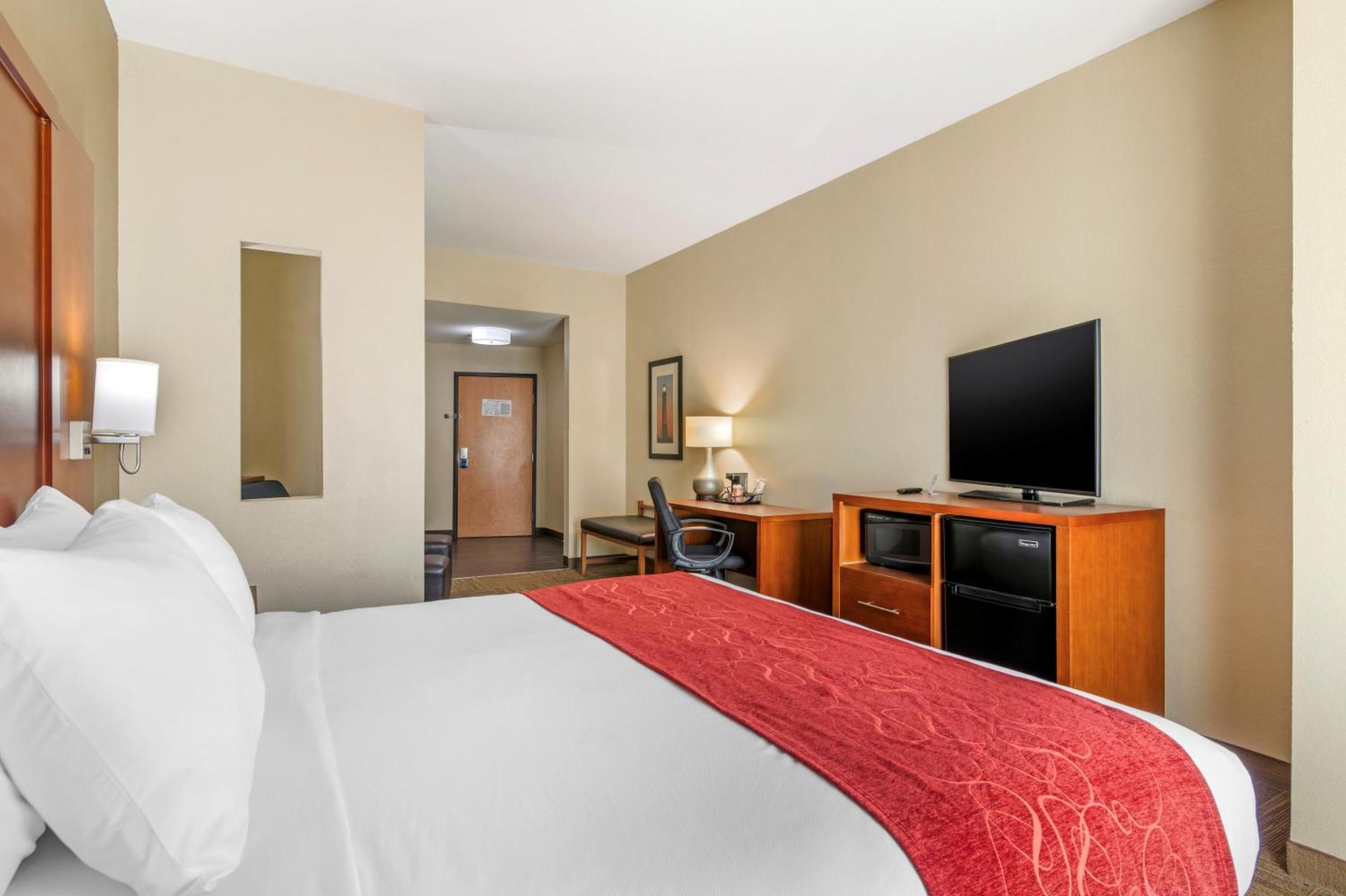 Comfort Suites Брансуик Экстерьер фото