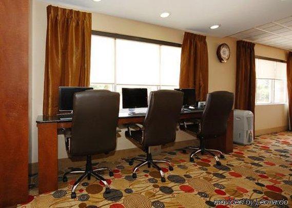 Comfort Suites Брансуик Удобства фото